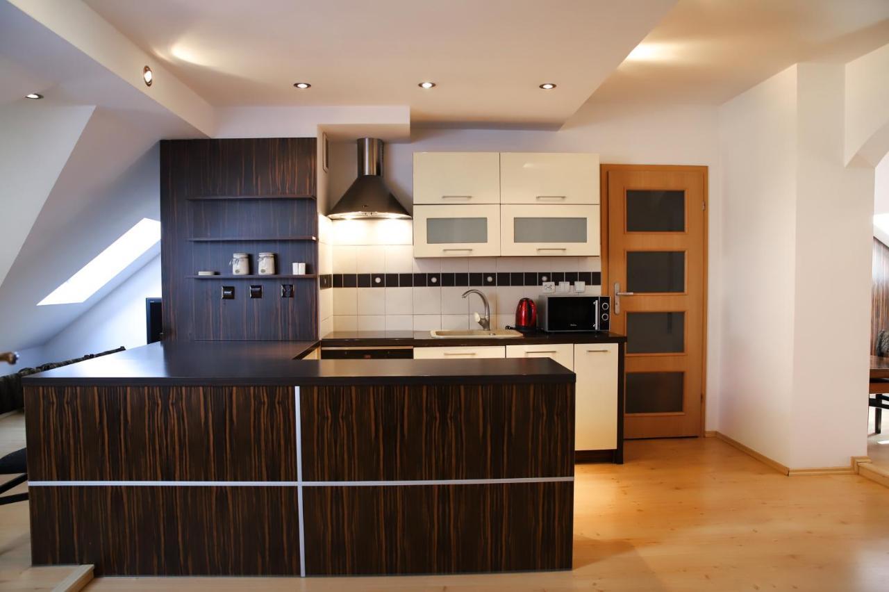 Lovely Apartment In City Center Of Jelenia Gora. Exterior foto
