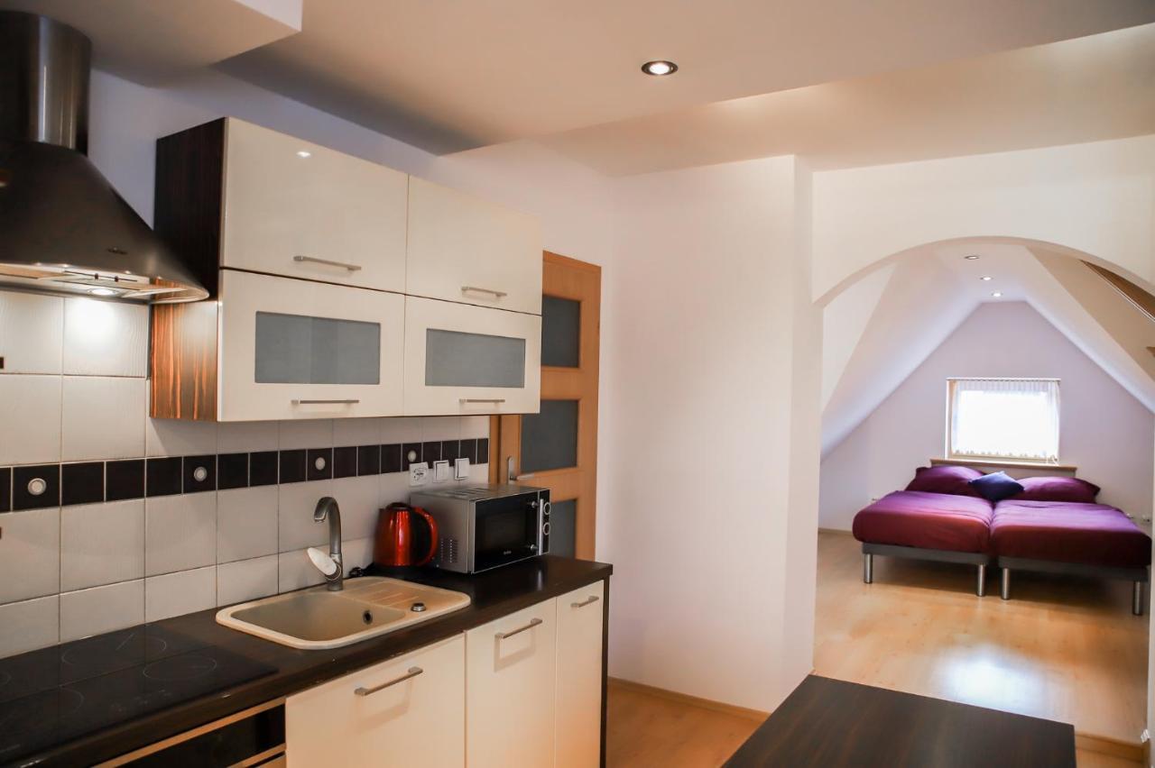 Lovely Apartment In City Center Of Jelenia Gora. Exterior foto