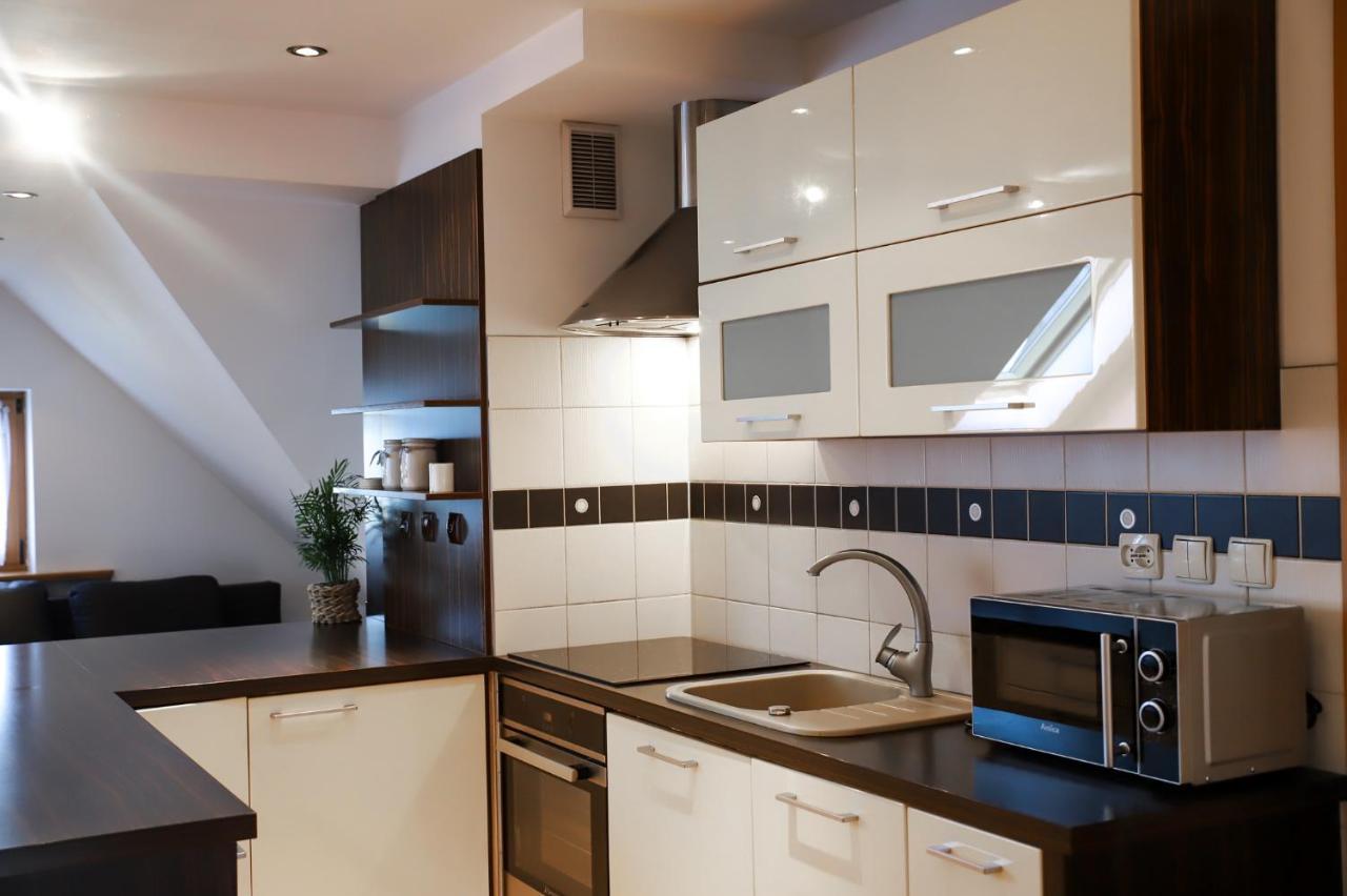 Lovely Apartment In City Center Of Jelenia Gora. Exterior foto