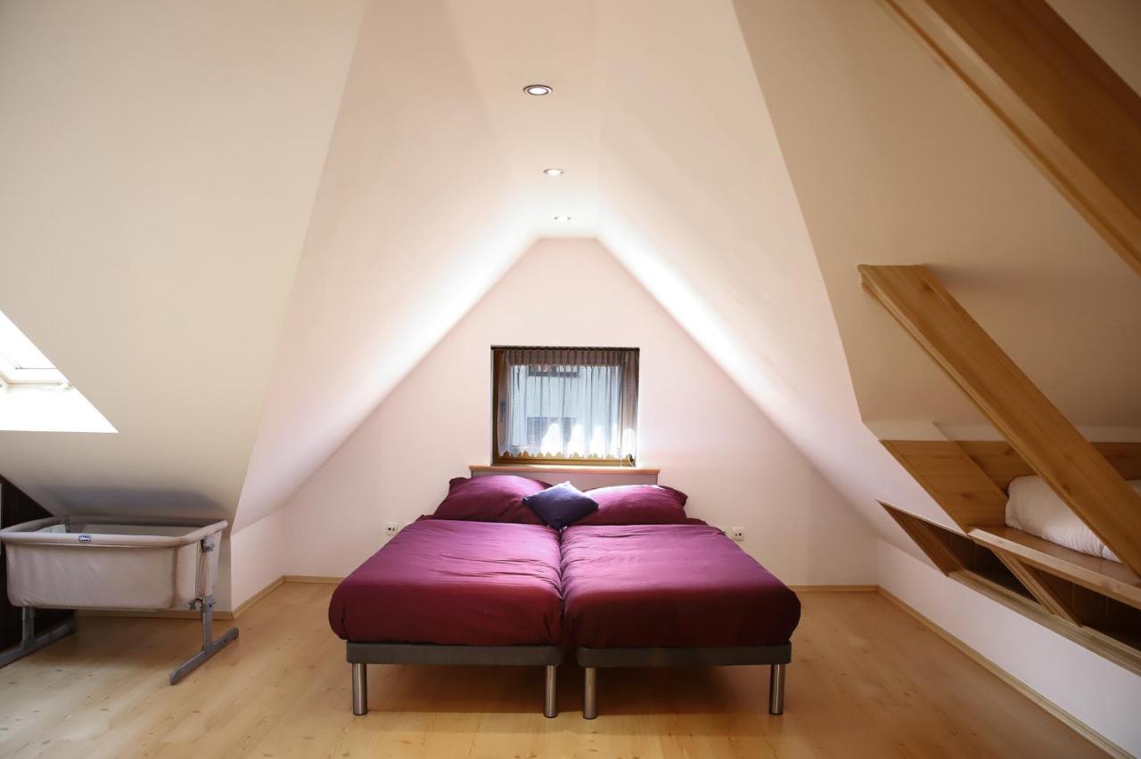 Lovely Apartment In City Center Of Jelenia Gora. Exterior foto