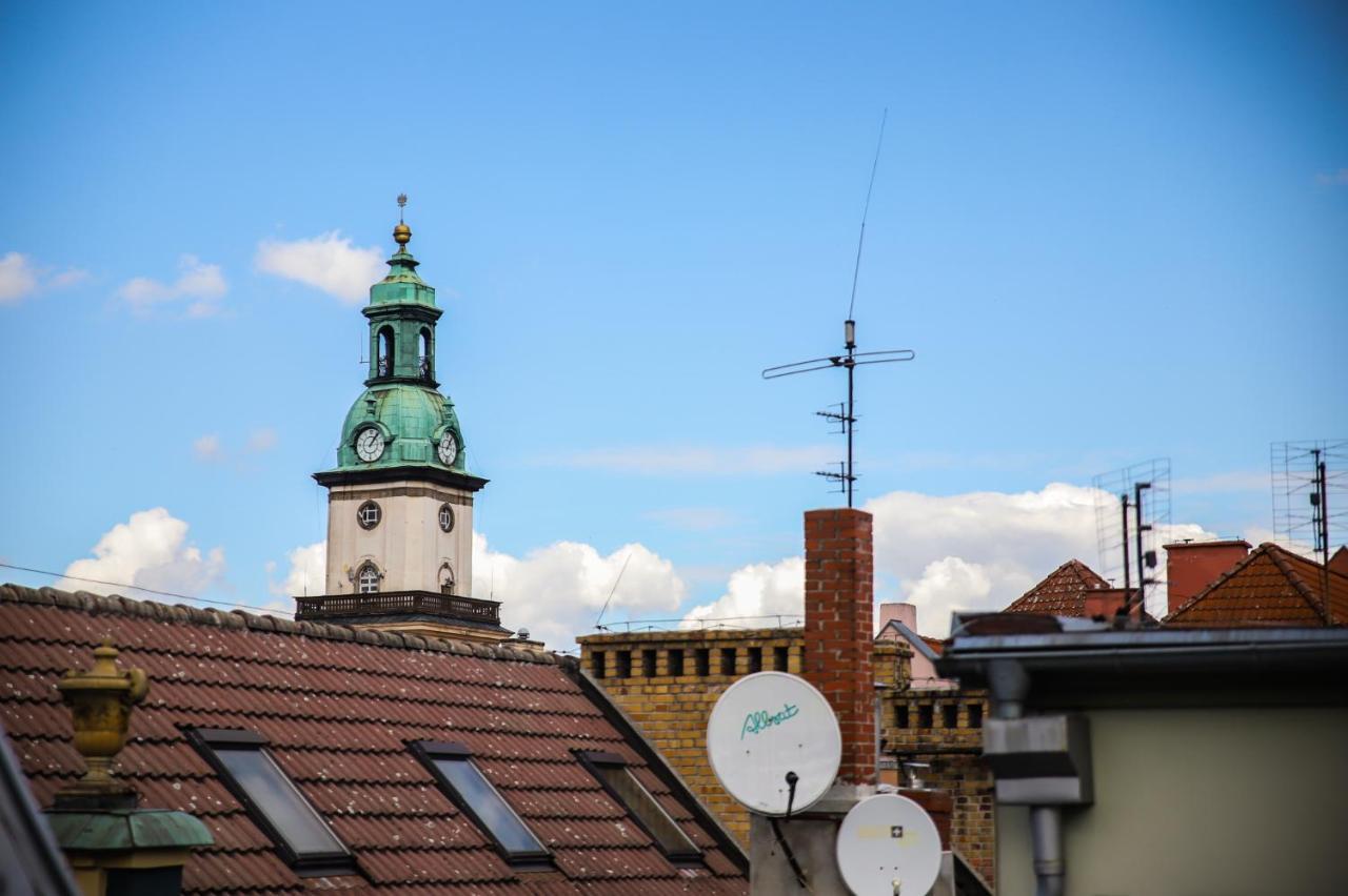Lovely Apartment In City Center Of Jelenia Gora. Exterior foto